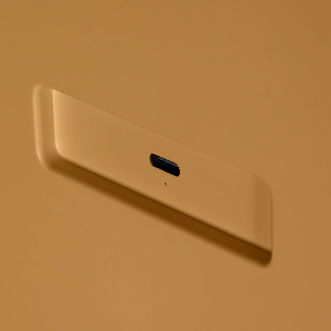 LED Lighted Hollywood Mirror with Gold Décor