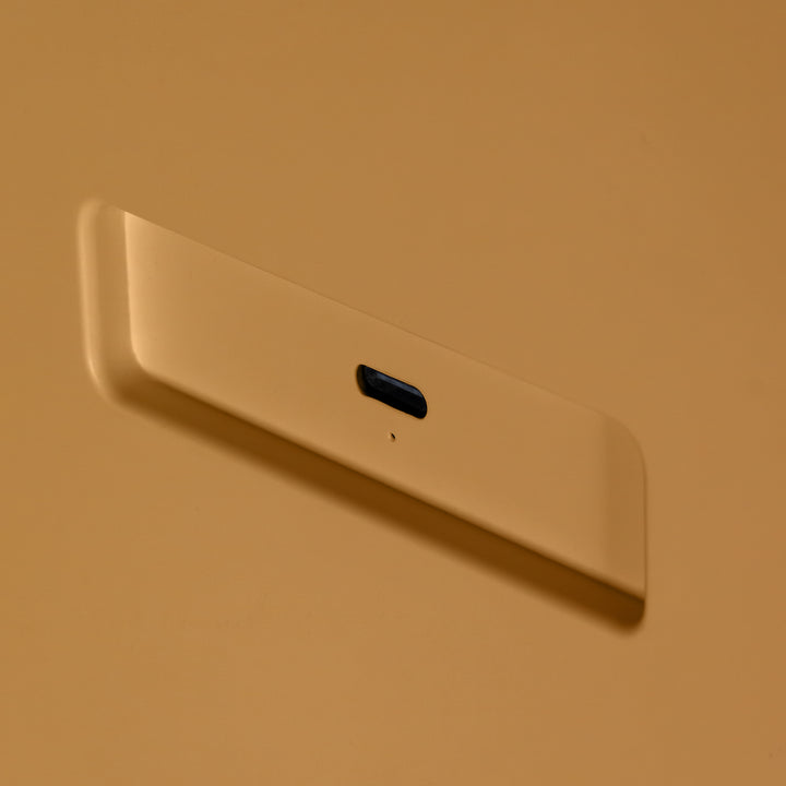 LED Lighted Hollywood Mirror with Gold Décor