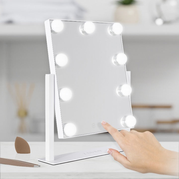 Lighted Hollywood Vanity Makeup Mirror