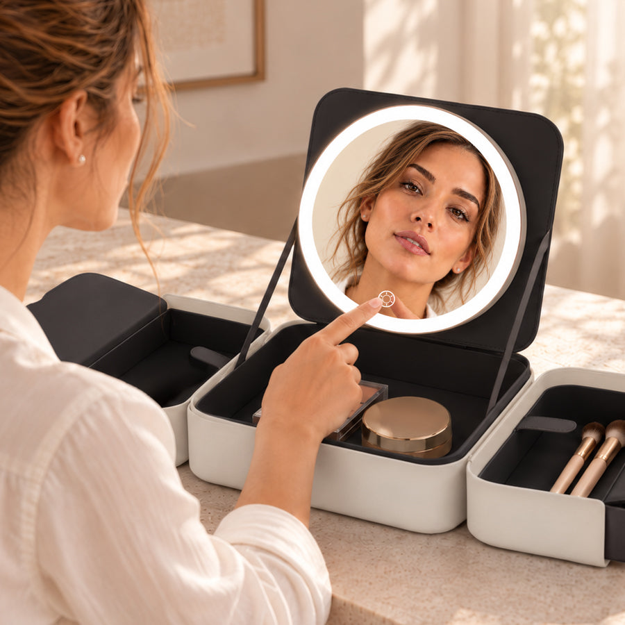 Traveling Makeup Case with LED Lighted Face Mirror
