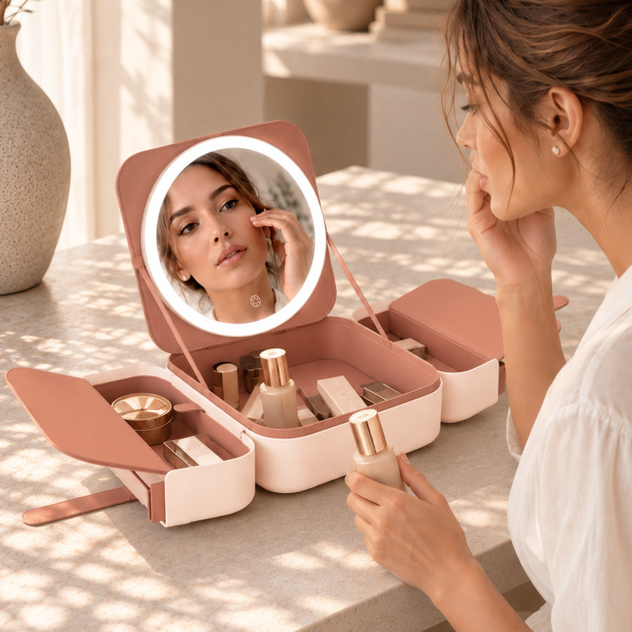 Traveling Makeup Case with LED Lighted Face Mirror